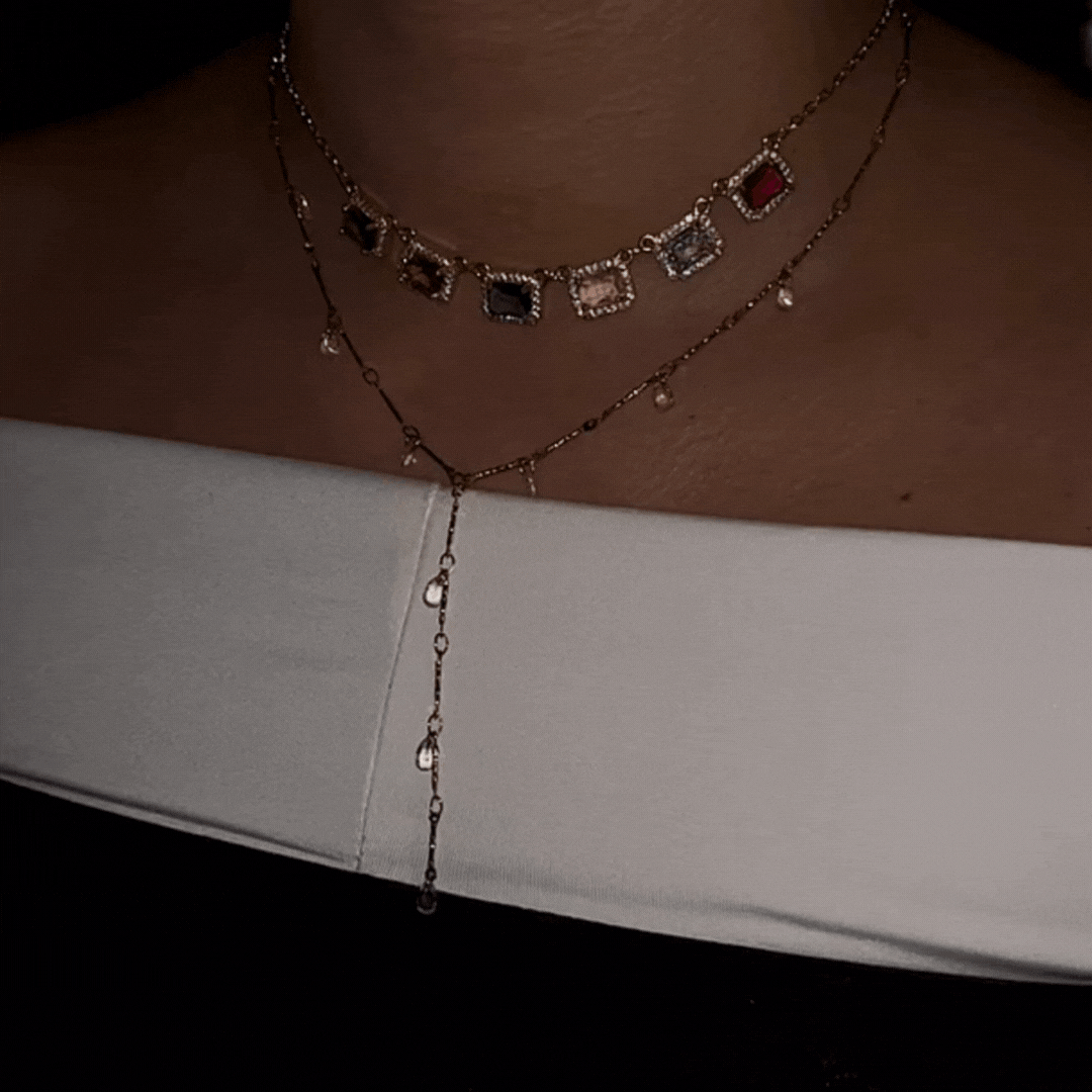 COLLIER LYNDA