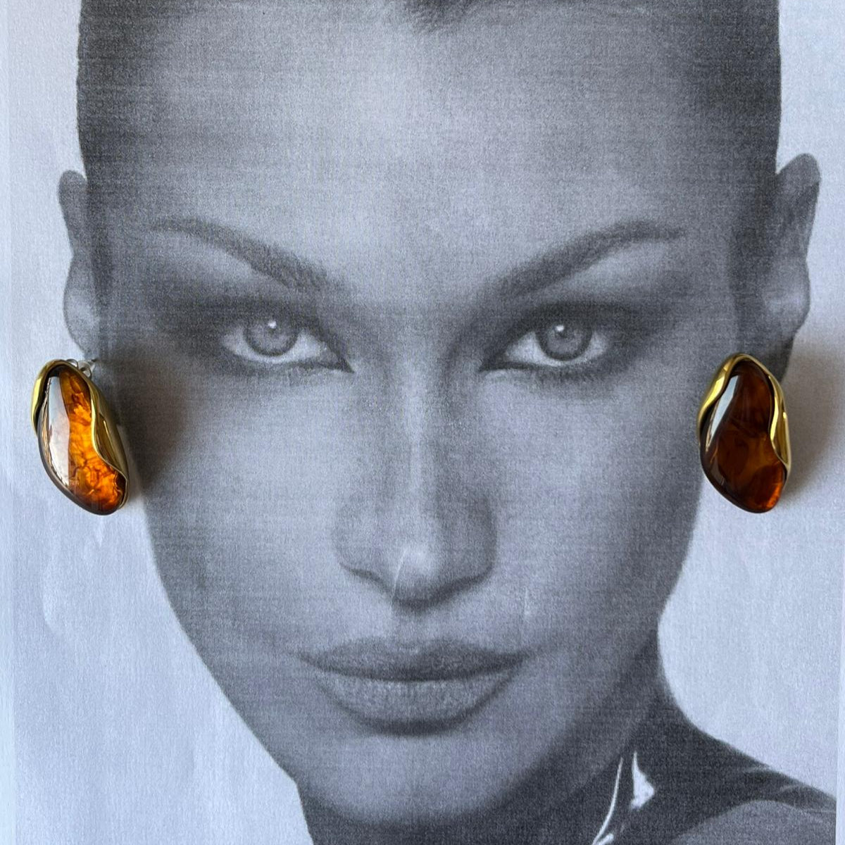 BOUCLES D’OREILLES AMBRE